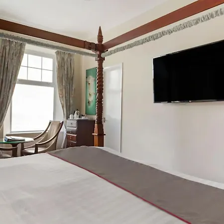 Hotel Anacapri Falmouth