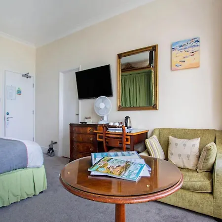 Anacapri Hotel Falmouth